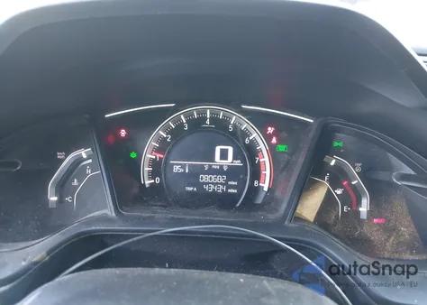 2018 Honda Civic Lx from USA, damaged, VIN 19XFC2E55JE019363